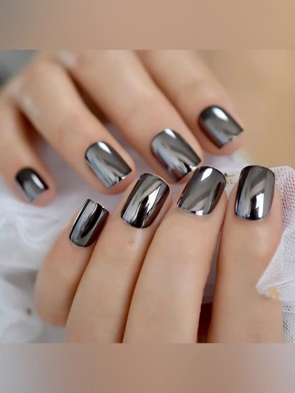 Chrome Mirror Press-On Nails in Metallic Gunmetal